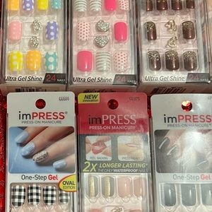 IMPRESS PRESS ON NAILS LOT